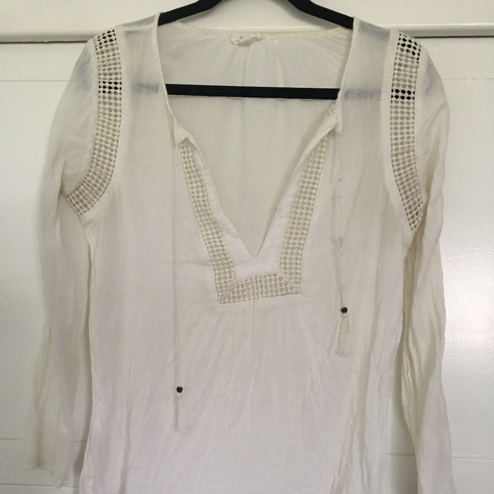 Soft-joie Beach cover-up cream